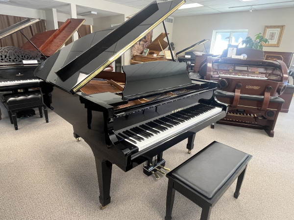 1988 Kawai KG-2C grand piano, "LIKE NEW" - Grand Pianos